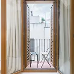 Nice City Center Apartment