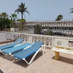 Jacuzzi House Sunflower