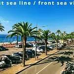Happy Lloret