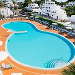 Gavimar Ariel Chico Hotel And Apartments