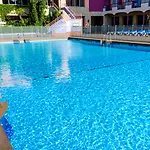 Hotel Monarque Cendrillon