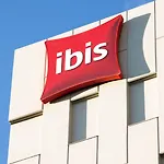 Ibis Barcelona Santa Coloma