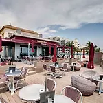 Apartamentos turísticos Jardines del Plaza