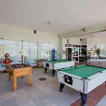 Apartamento Blanco 127 en La Caleta - Altamira