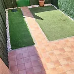 Precioso bungalow en zona residencial y piscina