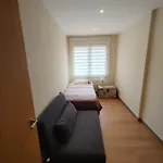 Lovely Flat In Central Vic With Balcony