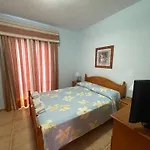 Apartamento privado con piscina