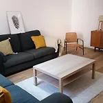 NUEVO Céntrico apartamento a 3 minutos del AVE