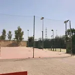 Alojamiento Con Piscina Y Parking En Sevilla