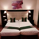 Hotel & Spa Plaza Arriate