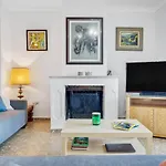 Casa rural privada con piscina vallada, barbacao y chimenea