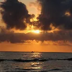 Hello Oliva Beach Alter