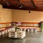 Exclusive Villa Masia Notari Casabona