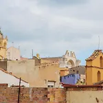 Apartamento 2 en la muralla romana junto a la Catedral