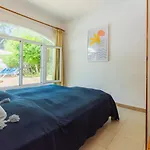 Villa West Casa Taake