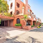 Alzaro 02 Deluxe Sea View 2B