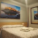 Hostal Acella