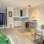Bungalow With Large Terrace In A Quiet Park - Beach Nearby