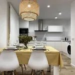Apartamento Nuevo Centrico Frente Al Mar En Palamos