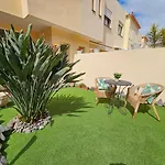 New Holiday Home Beautiful Sea View With Aircon, Costa Adeje