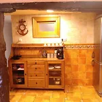 Fisherman\'S House Bermeo