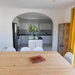 Villa Reyets 4 Bed 3 Bath Private Pool
