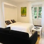 Sokaire De Urdaibai Junto A Mundaka