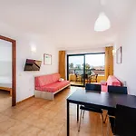 Apto Con Terraza 203