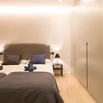 Moyua Luxe By Staynnapartments