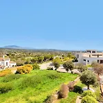 Yolo Spaces - Sotogrande - White House Villa