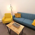 Alojamiento Los Naranjos Piscina Y Parking Gratuito