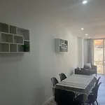 Piso En El Centro Del Vendrell. Alojamiento Entero.