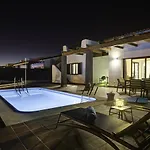 Villa El Molino piscina privada climatizada