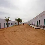 Lightbooking La Graciosa