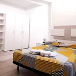 Fantastic 2 Bedrooms, Just 20 Meters From Ocean