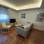 Apartamento Con Encanto, Centrico Y Con Piscina!!!