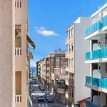 Reel Apartments- Walk To The Beach And Centre
