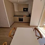 ¡Precioso Bajo A Estrenar!