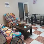 Disfruta De Un Barrio Tranquilo