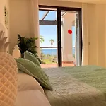 Sea Breeze Retreat - Golf Getaway