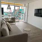 Apartment Llavaneres Near Barcelona Beach Pool