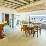 Eco Vineyard Cottage - Fantastic Views - 5 Mins Drive To Arrieta Beach