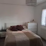 Preciosa Casa Bi-Familiar Al Lado De Donosti.