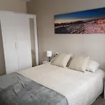 Hostal Mari En La Laguna, Alquiler Habitacion Privada En Hostal, 6 Habitaciones Cerca De La Universidad Y Aeropuerto Norte, 3 Banos Compartidos