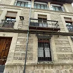 El Balcon De Los Poetas