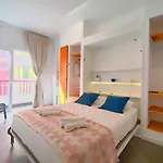 Tq202 Beach By Wave Properties