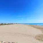 Global Properties, Practico Apartamento En Puerto De Sagunto Cerca De La Playa