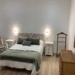 La Casa De La Fuente