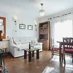 La Ginesta 1, Apartaments De Munyanya