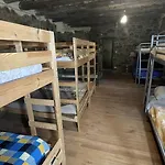 Albergue Del Oso Tierraluz